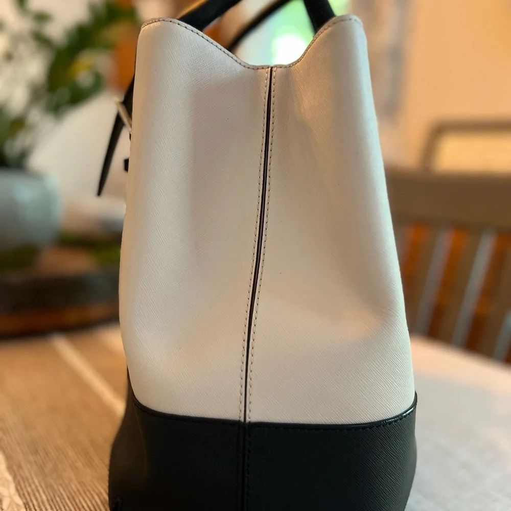 ♠️Kate Spade Large Saffiano Leather Tote Black Cream Work Bag Shoulder Purse - Picture 6 of 7